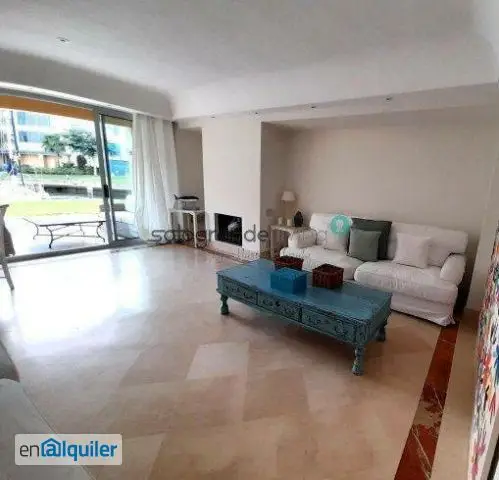 Apartamento en Alquiler Sotogrande Marina Jardin Piscina Privada