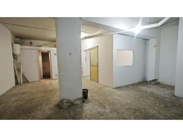 Local en Venta para Reformar en Vila de Gracia