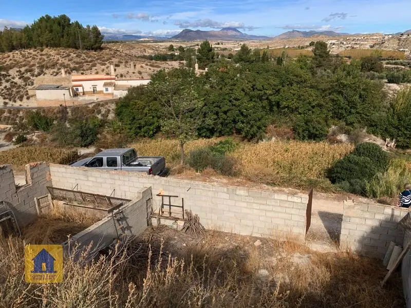 Casa Cueva en Castillejar para Reformar con Vistas