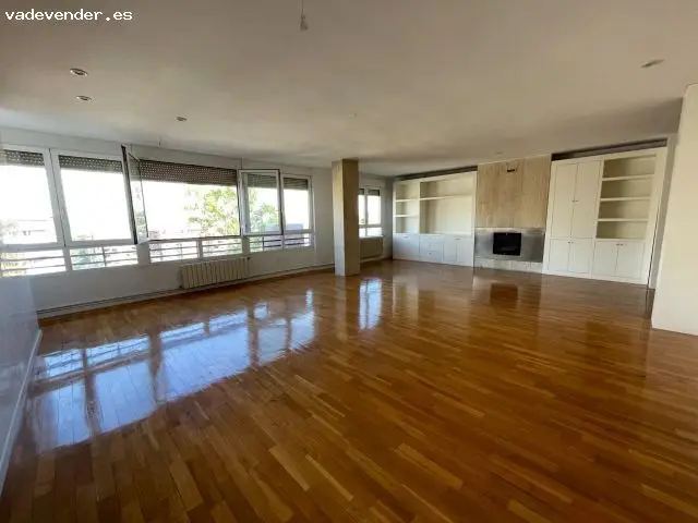 Piso en venta en el centro de Murcia 4 dormitorios