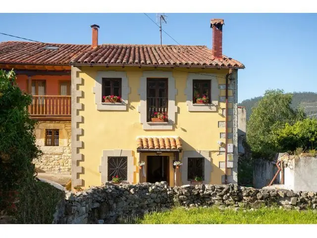 Casa con encanto en Labarces