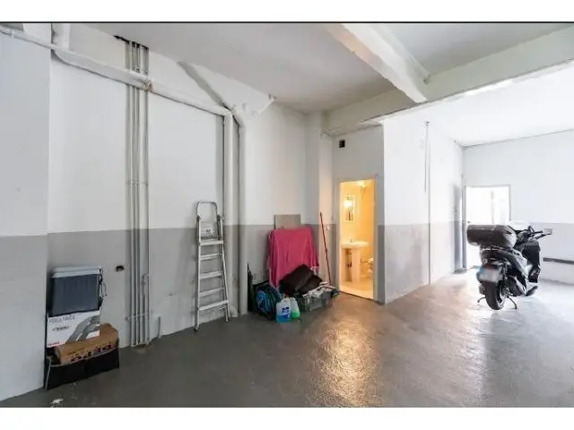 Local Comercial en Venta en Canovelles Centro