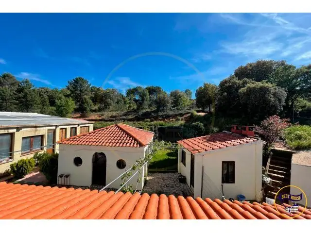 Casa en Venta en Cañada Molina con Piscina y Jardín