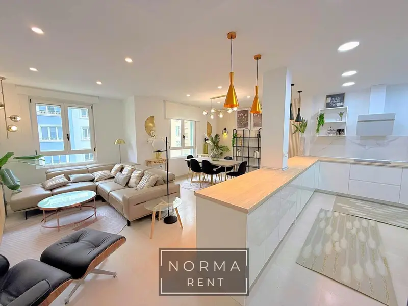 Apartamento de Lujo en Alicante Centro Playa Postiguet