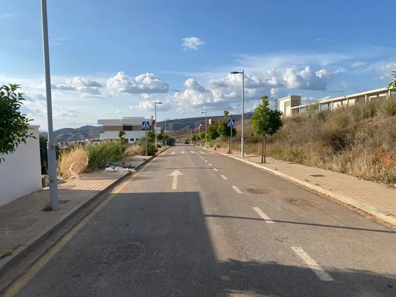 Solar en Huetor Vega 250m2 Vistas Maravillosas