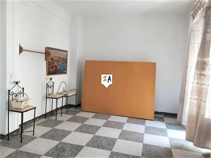 Adosado 5 Dormitorios Lucena Andaluc	
ia