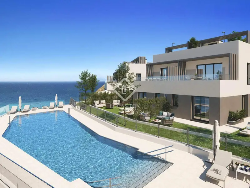 Chalet en Venta Velez Malaga 3 Dormitorios Jardin Piscina