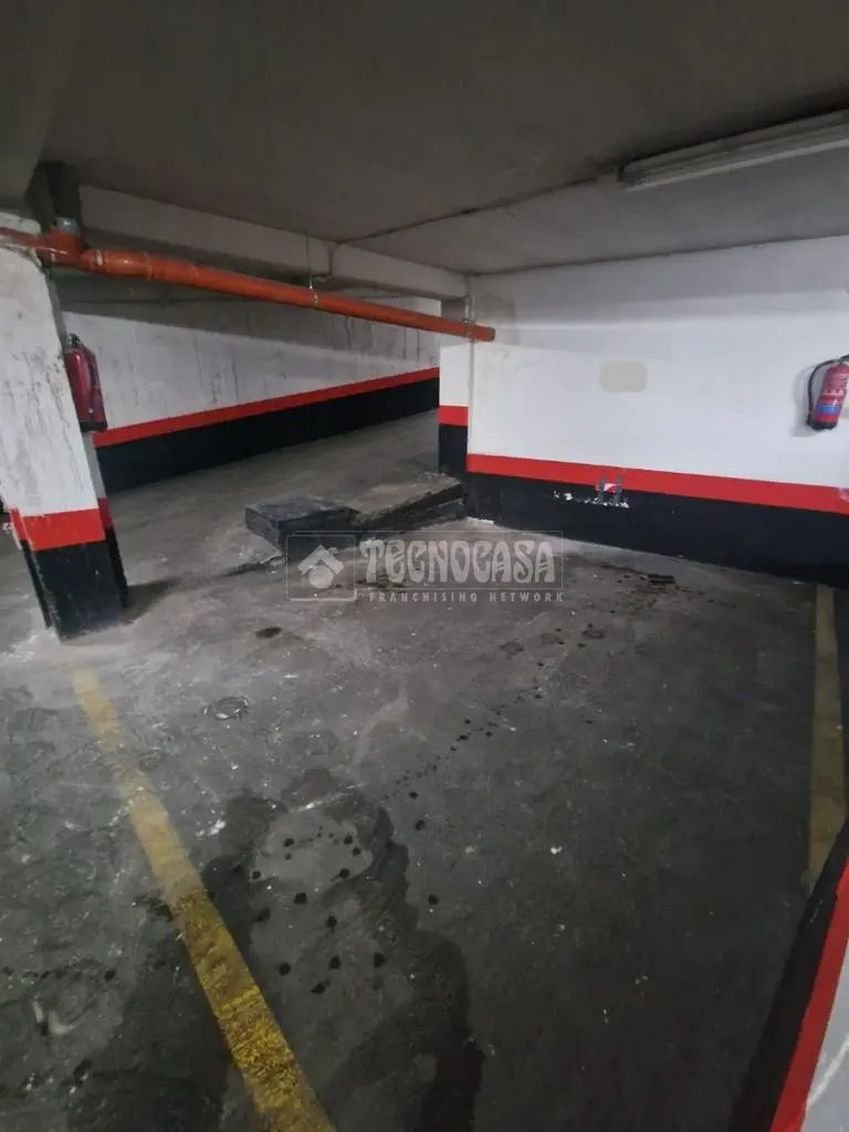 Plaza de Garaje en Venta en Chamber												
