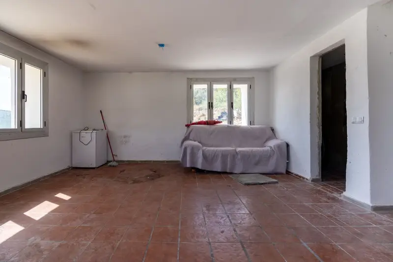 Finca Rustica en Venta con Masia para Reformar