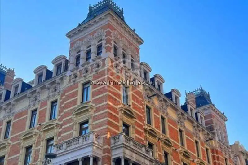 Edificio en venta en Barcelona zona Pedralbes 2252m2
