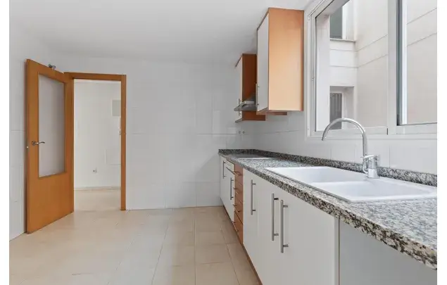 Alquiler Apartamento 3 Dormitorios 120m2 Alicante