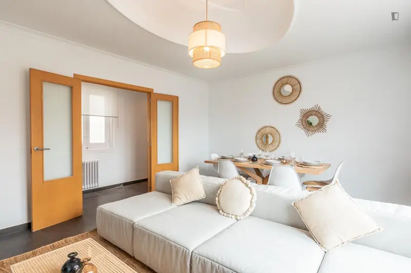 Coliving Valencia: Habitaciones Amuebladas con Servicios Incluidos
