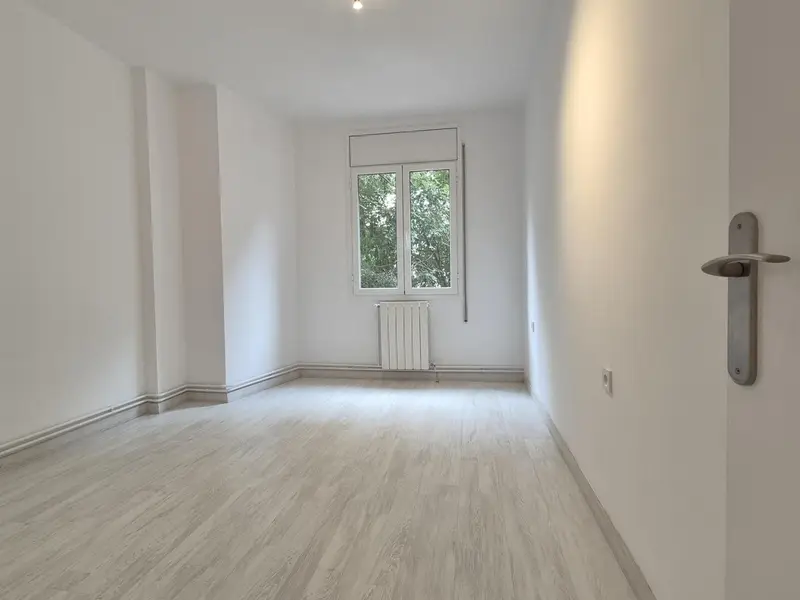 Piso en venta Eixample Barcelona 4 dormitorios 2 baños