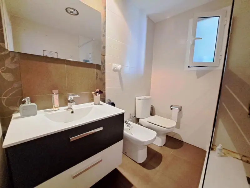 Piso en venta en Alzira con ascensor y trastero cerca del parque