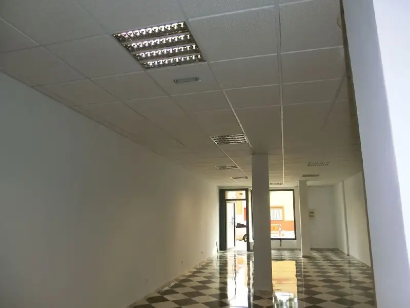 Venta Local Comercial Avenida Estudiantes Valdepe
