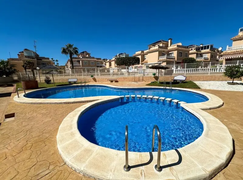 Casa en alquiler en La Regia, Orihuela, Alicante
