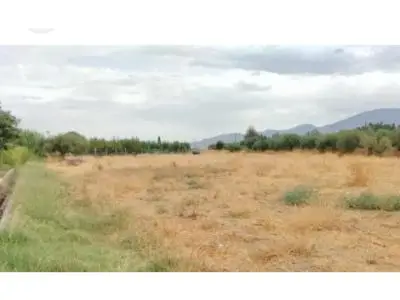 Se vende terreno rústico con pozo propio