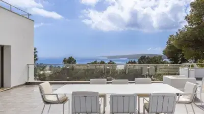 Casa Moderna en Portals Nous con Vistas al Mar