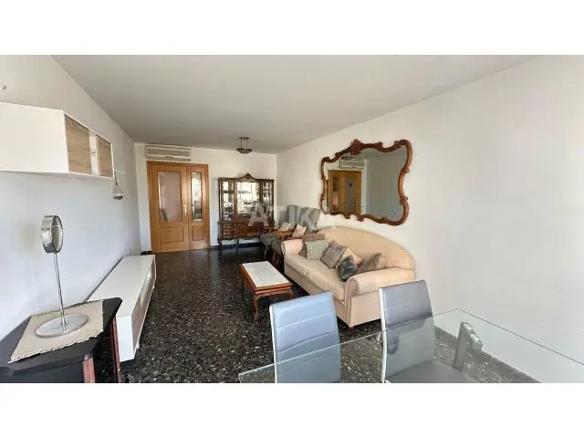 Piso Luminoso 3 Habitaciones 2 Baños Ontinyent