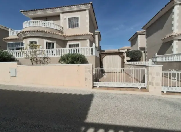Villa 3 Dormitorios Los Altos Costa Blanca