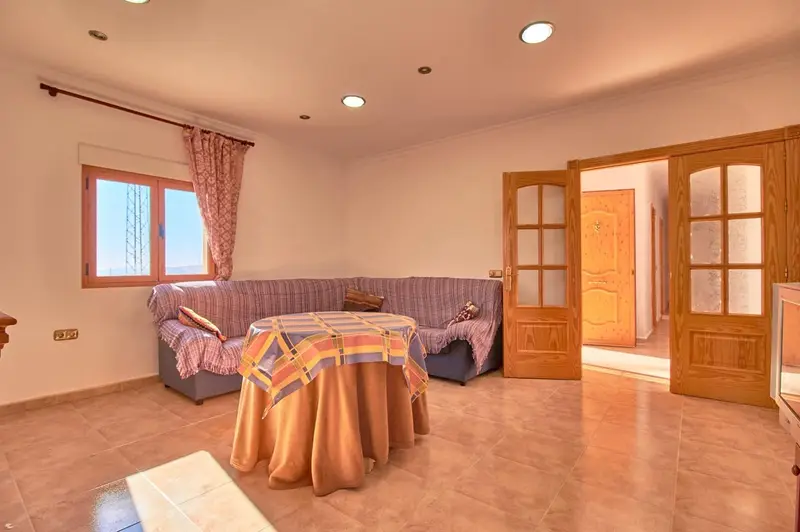 Chalet en Venta en Oria Almeria Gran Oportunidad