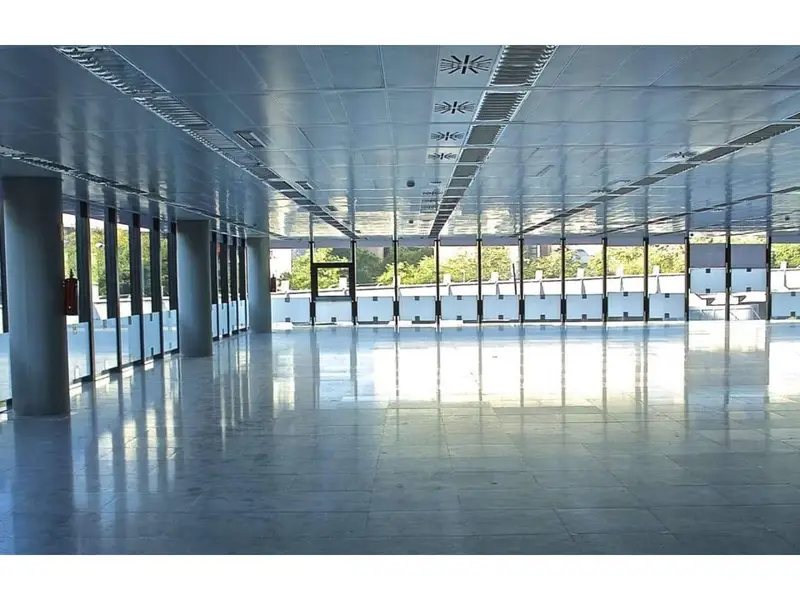 Oficina en Alquiler en Madrid Ciudad Zona Negocios