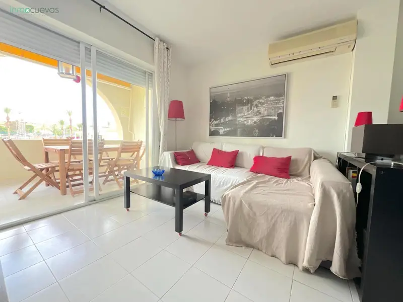Piso en venta San Juan de los Terreros cerca de la playa