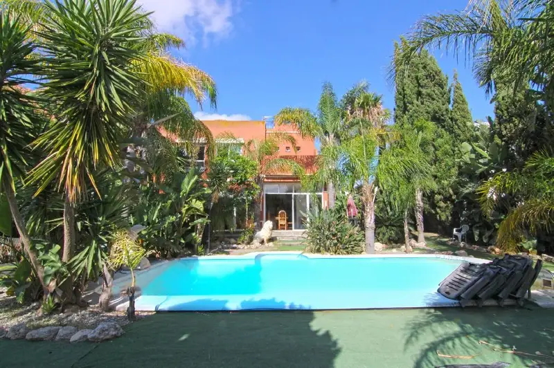 Venta Chalet Sanlúcar Barrameda Golf 800m2
