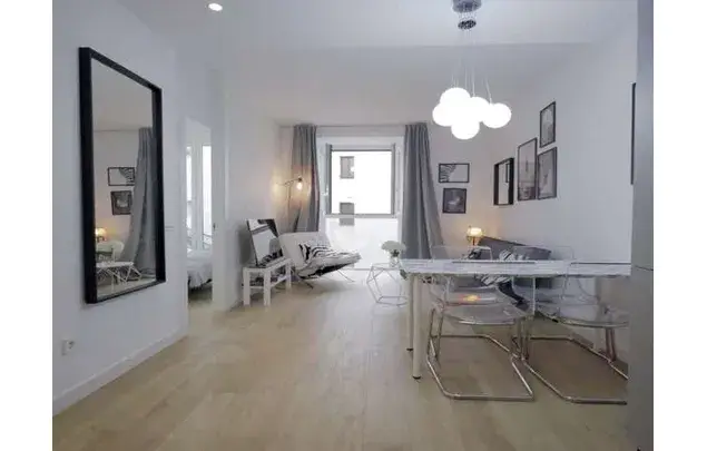 Estudio Moderno en Malasaña Madrid