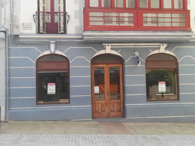 Venta Local Comercial Navia 94m2 Planta Baja 88m2 Semisotano