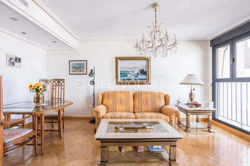 Apartamento en Venta Madrid 116m2 2 Dormitorios Piscina