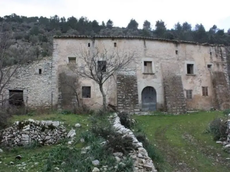 Chalet en Orient Mallorca con Vistas a la Serra de Tramuntana