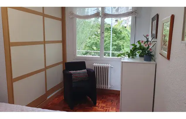 Habitaci	ón 15m	² Amueblada Pamplona - Cerca Universidades
