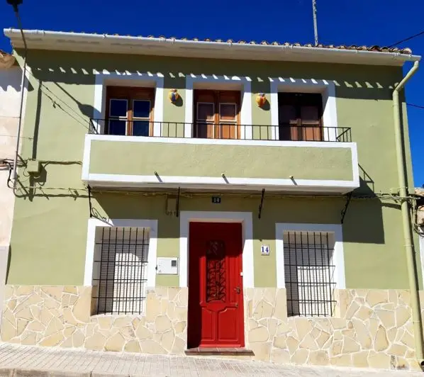 Adosado 5 Dormitorios en Venta - Reformado 2019 - Licencia Turistica