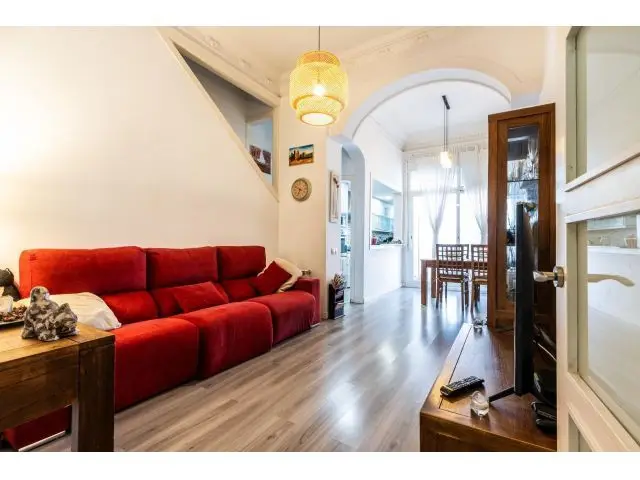 Casa en Venta Creu Alta Sabadell 3 Dormitorios Patio 40m2