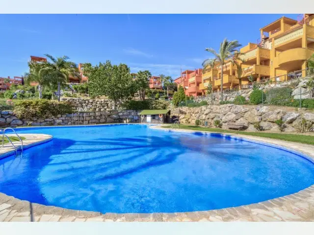 Apartamento 2 Dormitorios Marbella  Venta