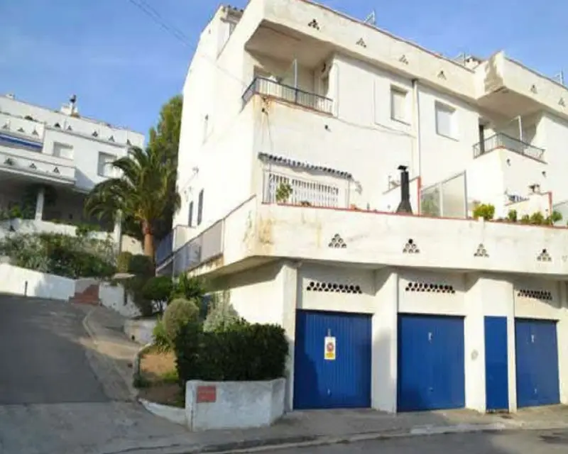 Garaje en Venta en Llançà 17m² Calle Fane