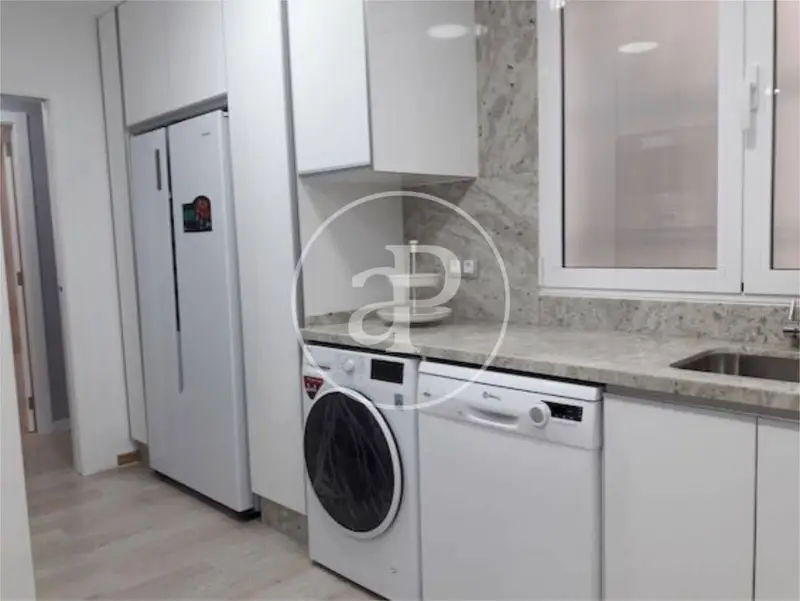 Apartamento en Alquiler Nou Moles Valencia 160m2 4 Dormitorios