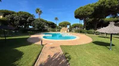 Casa adosada en venta en Novo Sancti Petri