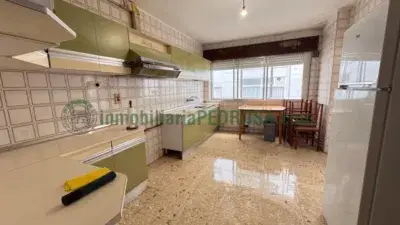 Piso en venta en Avenida de la Porteliña