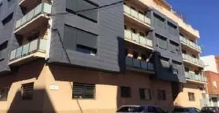 Garaje en Venta en Sagunto con Ascensor