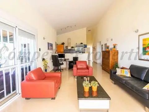 Casa Rural con Piscina Climatizada Cerca de Competa