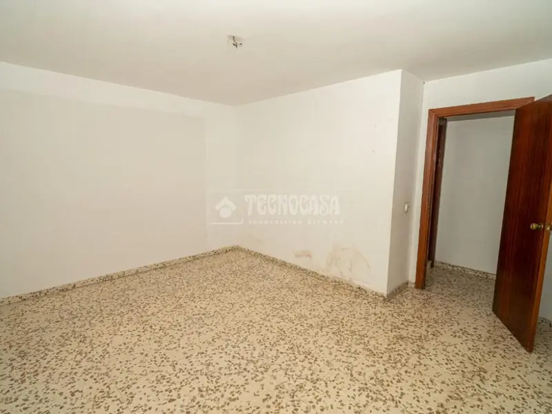 Piso en venta Linares centro 104m 3 dormitorios trastero ascensor
