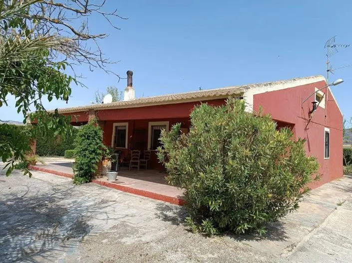 Villa 4 Dormitorios Yecla