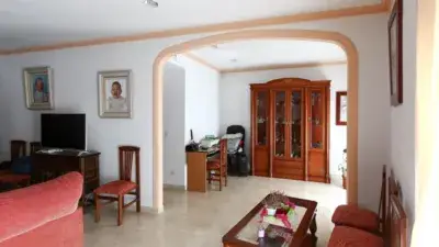 Apartamento en venta en Zona Centro. Muy Próximo Al Ayuntamiento