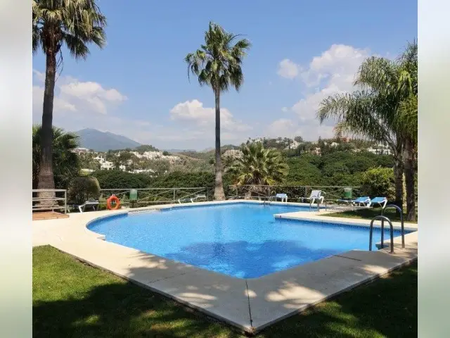 Apartamento 2 Dormitorios en Venta Los Naranjos Golf Marbella