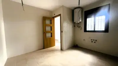 Piso en venta en Calle Sevilla - los Rosales