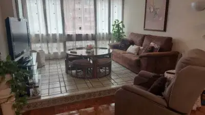 Venta de piso en Calle de la Vuelta del Castillo