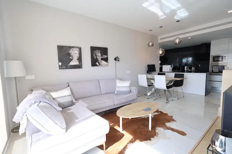 Apartamento en Torrevieja 2 Dormitorios 2 Baños Piscina Comunitaria