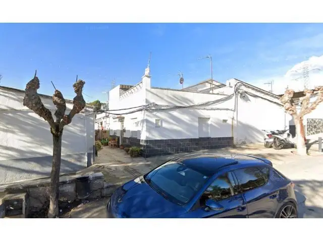 Venta De Chalet En Calle Can Parera De Palau-Solità I Plegamans (Barcelona)